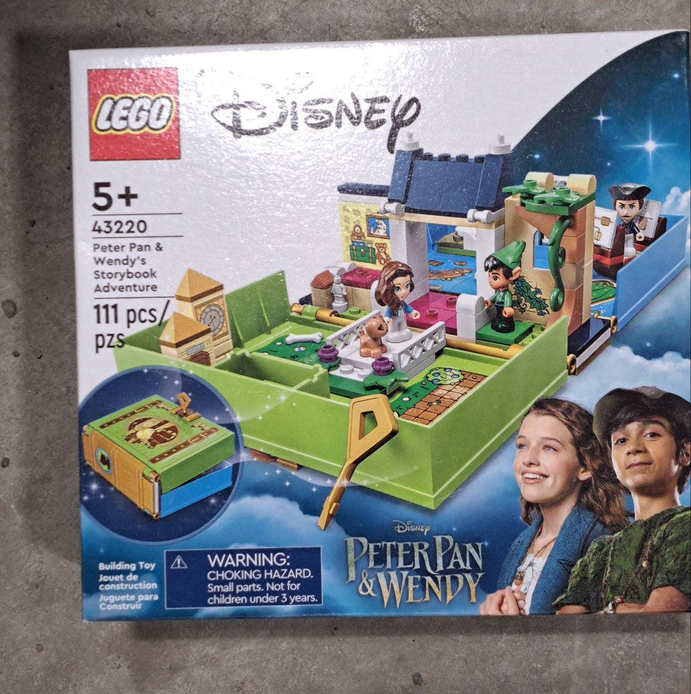 Brand New Lego Disney 43220; Peter Pan and Wendy Storybook adventures